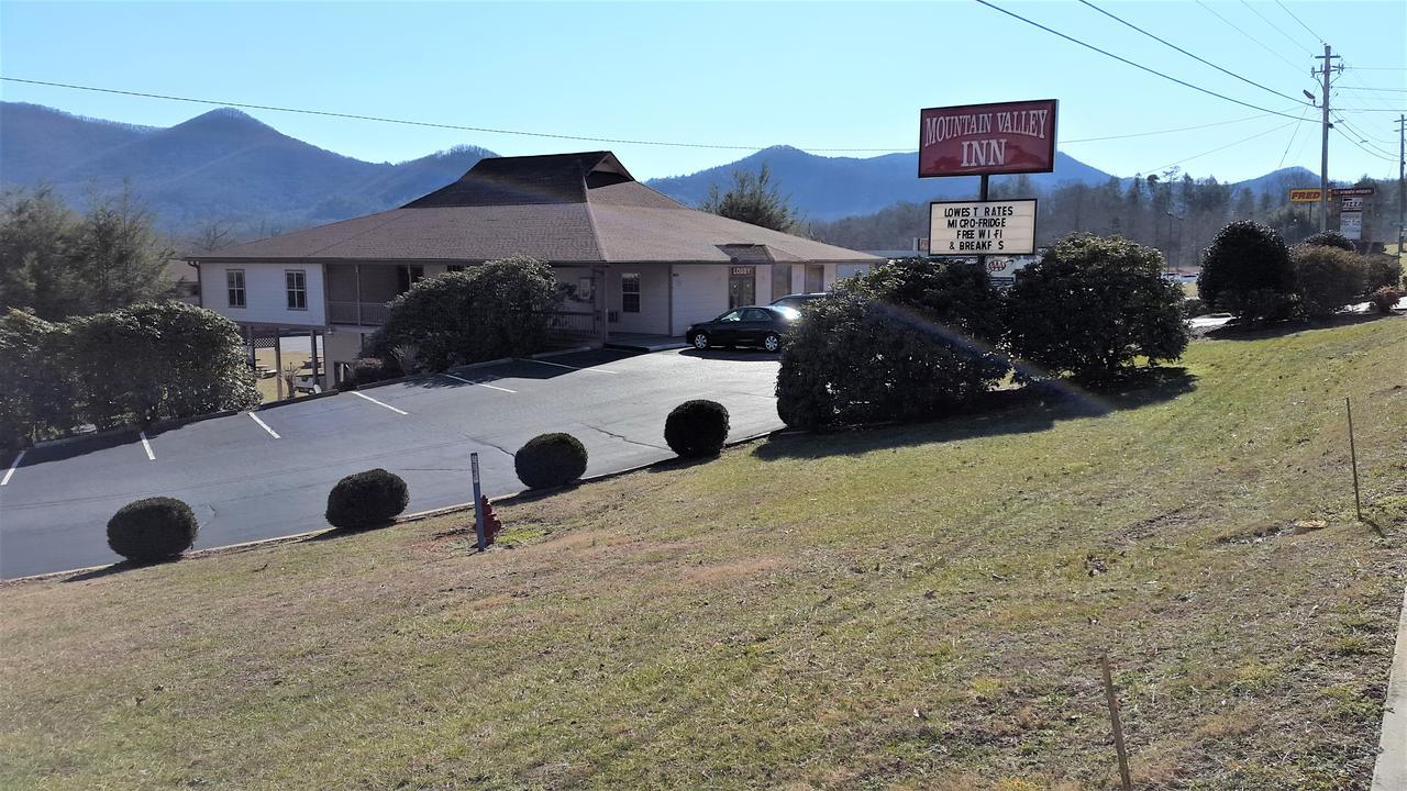 Mountain Valley Inn Dillard Exterior photo