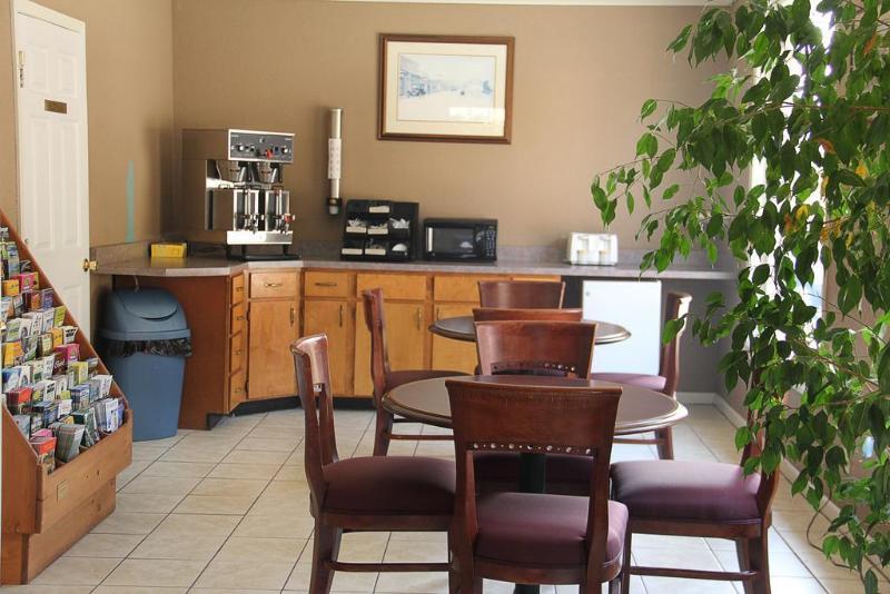 Mountain Valley Inn Dillard Exterior photo