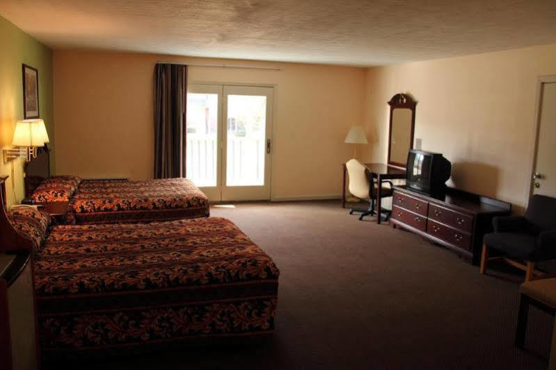 Mountain Valley Inn Dillard Exterior photo