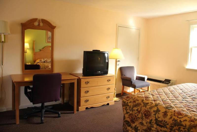Mountain Valley Inn Dillard Exterior photo
